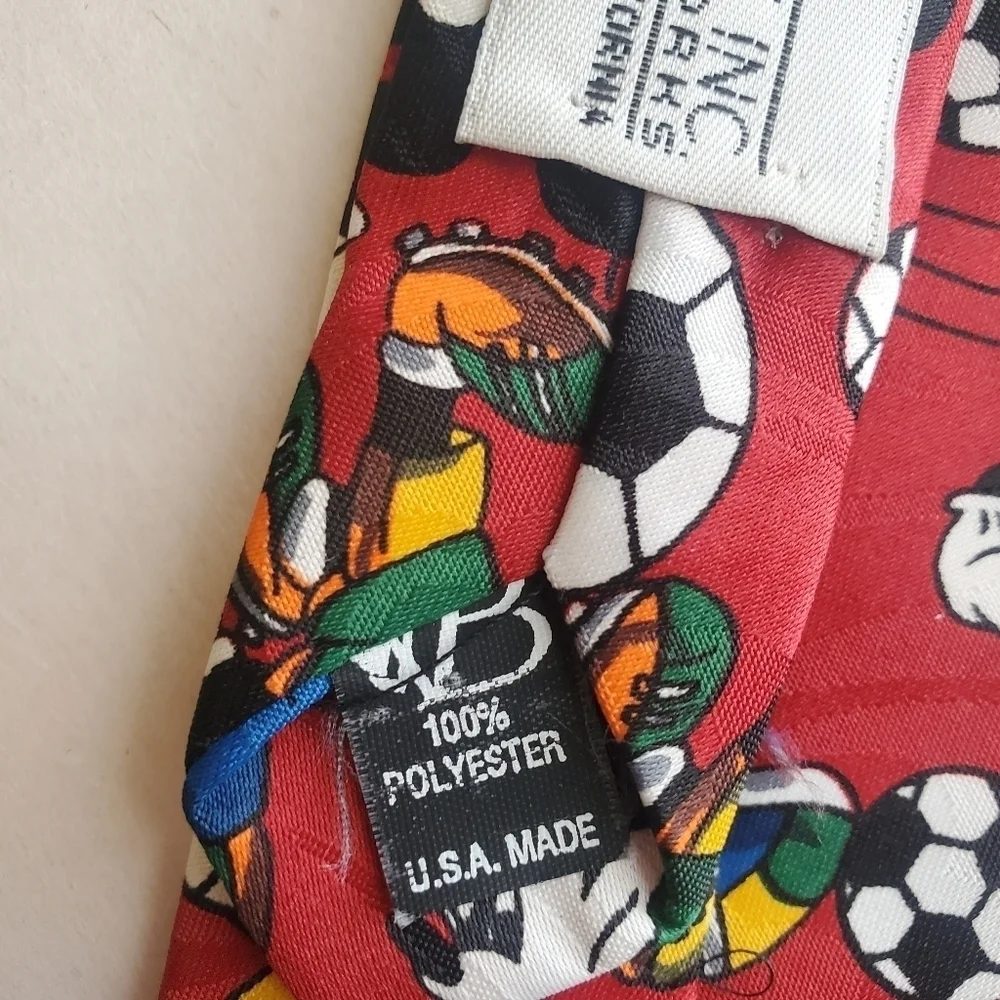 Vintage  Disney  clip On tie. Kids. Soccer theme. Micky mouse